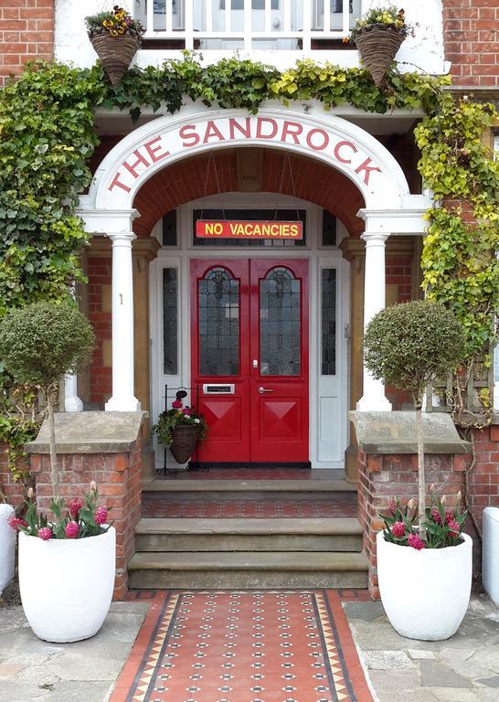 The Sandrock Clacton-on-Sea Exterior photo