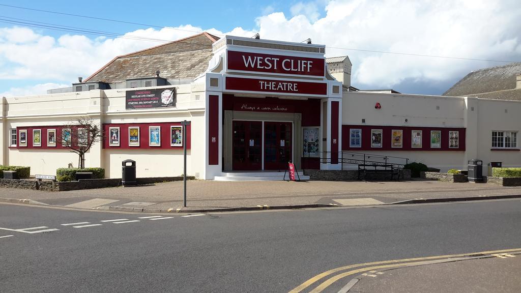 The Sandrock Clacton-on-Sea Exterior photo